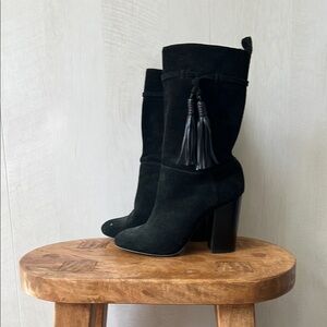 Elegant Black Suede Women's Boots